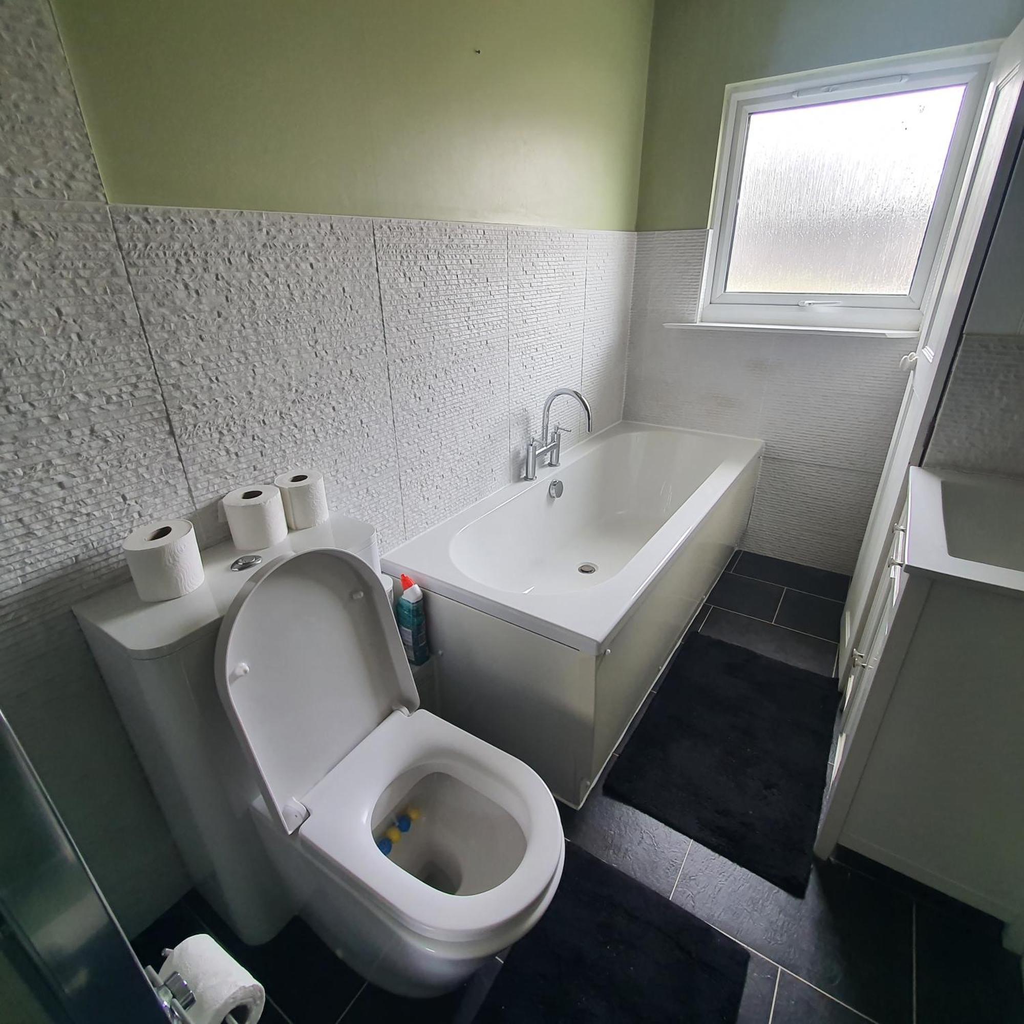 Beautiful And Cozy 2 Bedroom Apartment Billericay Exterior foto